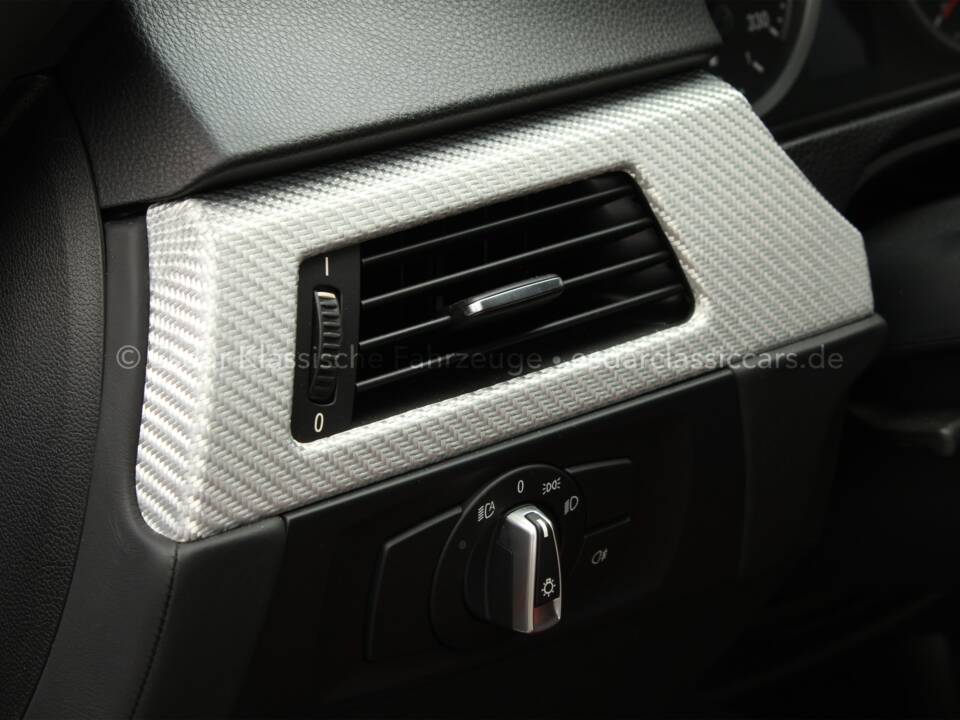 Image 25/41 of BMW M3 (2013)