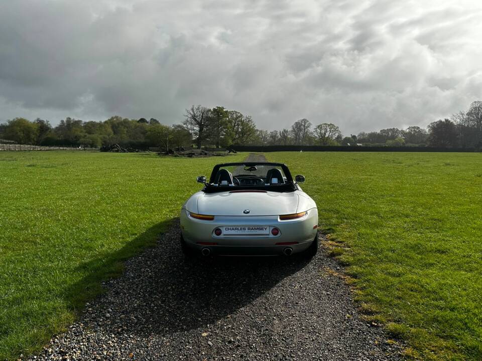 Imagen 8/61 de BMW Z8 (2000)