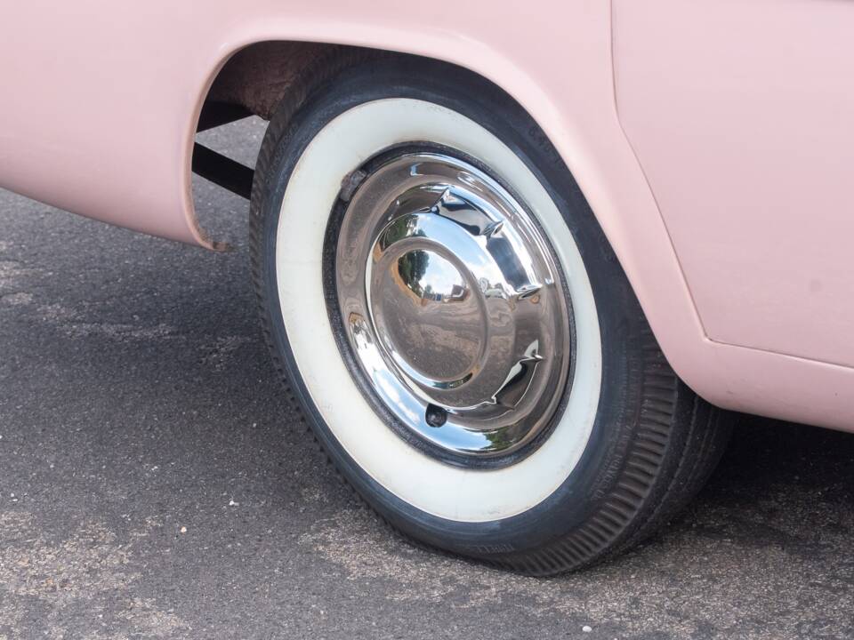 Image 39/50 of Vauxhall Cresta (1958)