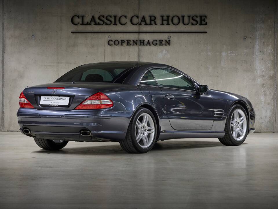 Image 5/99 de Mercedes-Benz SL 550 (2007)