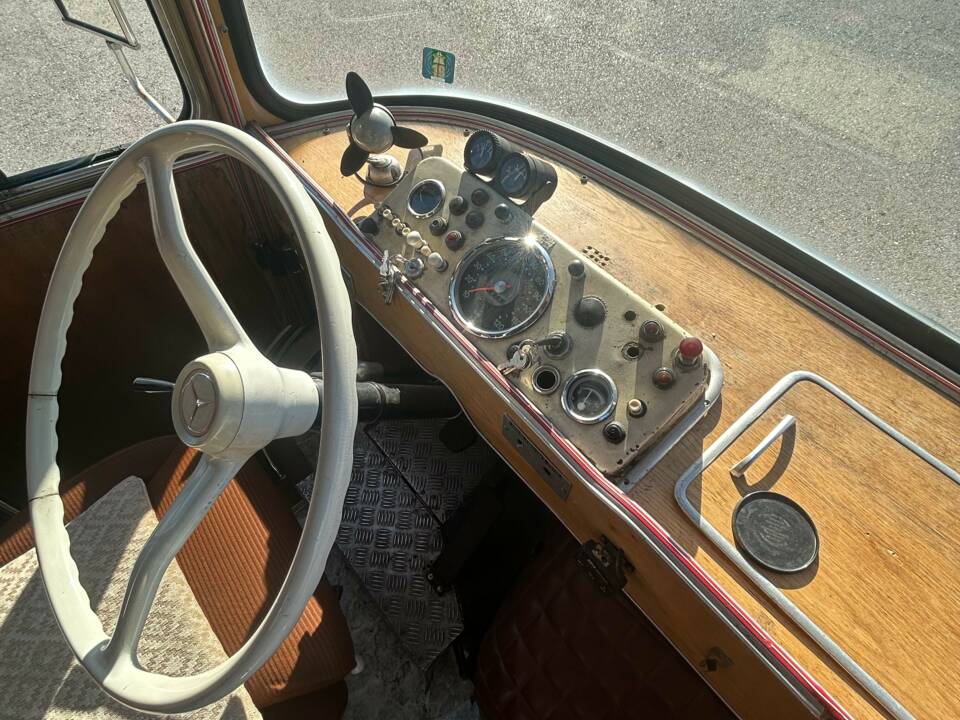 Bild 82/106 von Mercedes-Benz O 319 (1964)