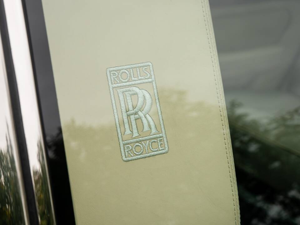 Bild 49/50 von Rolls-Royce Silver Spur Park Ward (1999)