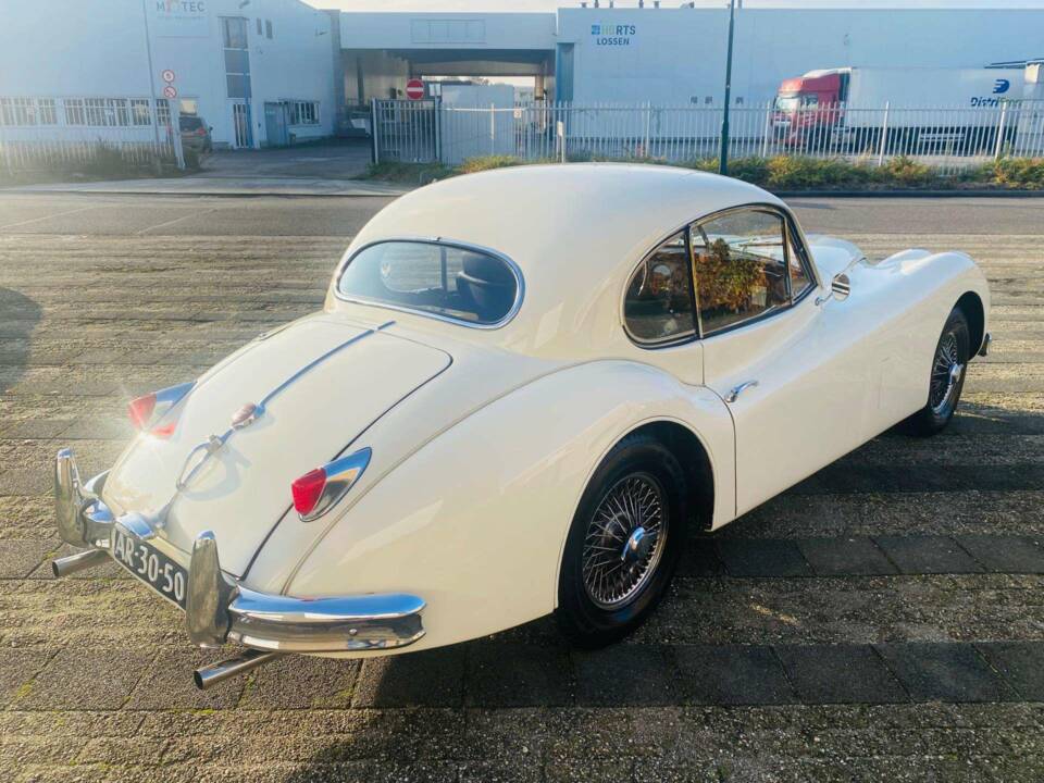 Image 36/43 de Jaguar XK 140 FHC (1956)