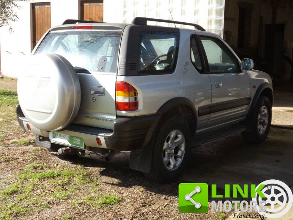 Bild 8/10 von Opel Frontera 2.2. DTI 16V (1999)