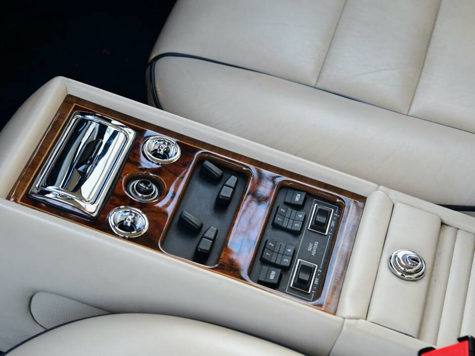 Bild 45/50 von Rolls-Royce Silver Spur II (1993)