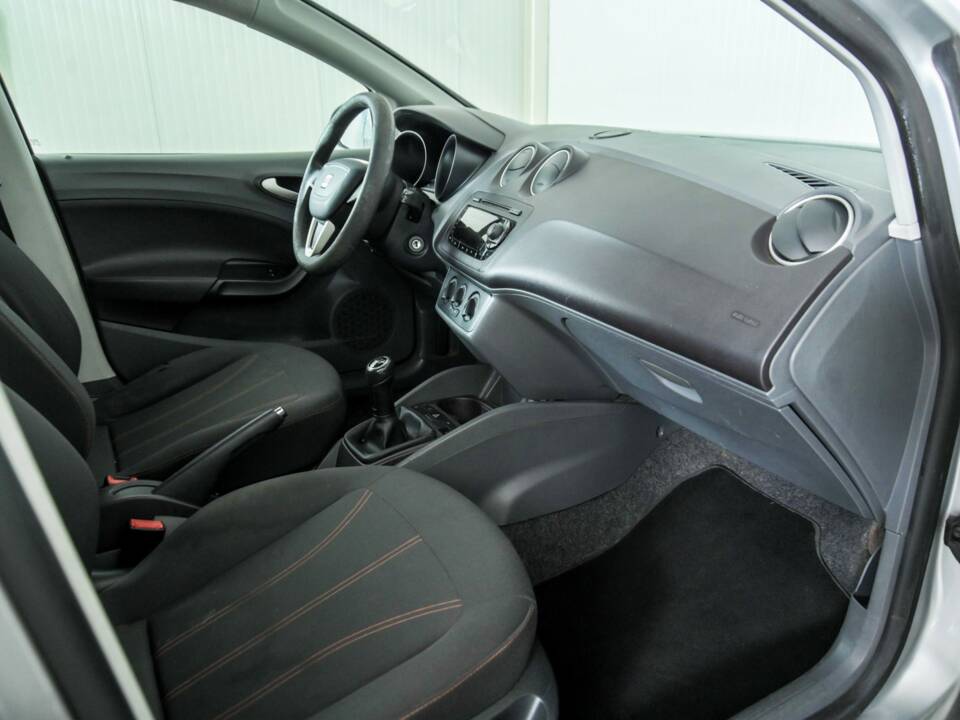 Immagine 11/44 di SEAT Ibiza 1.2 TDI (2012)