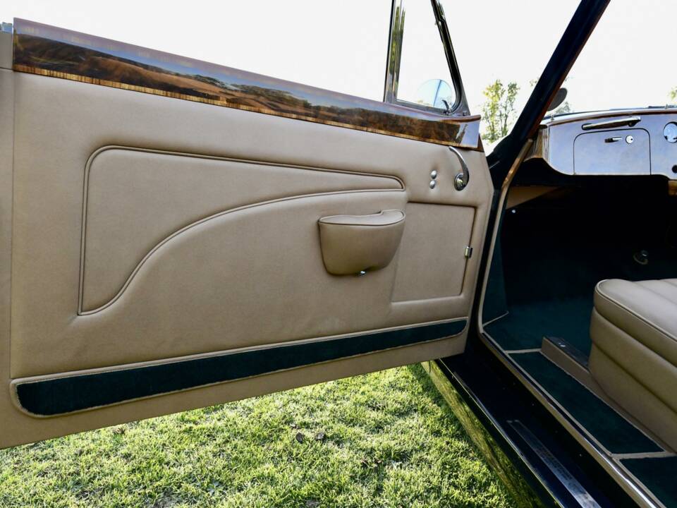 Afbeelding 46/50 van Bentley S 1 Continental DHC (1957)