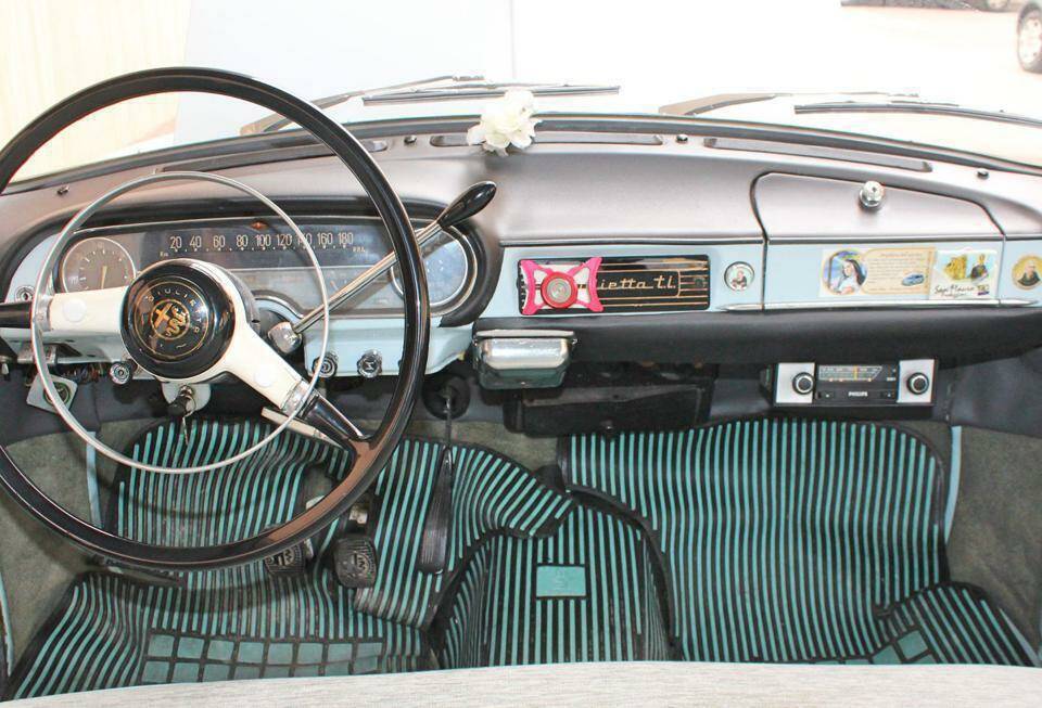 Image 2/47 of Alfa Romeo Giulietta TI (1961)
