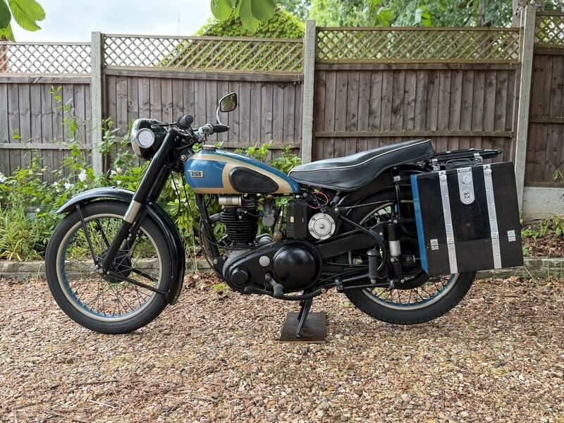 Immagine 2/43 di BSA C11 (1951)