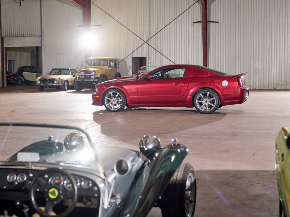 Image 68/68 of Ford Mustang GT (2005)