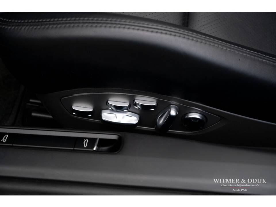 Bild 31/35 von Porsche 911 Carrera S (2012)