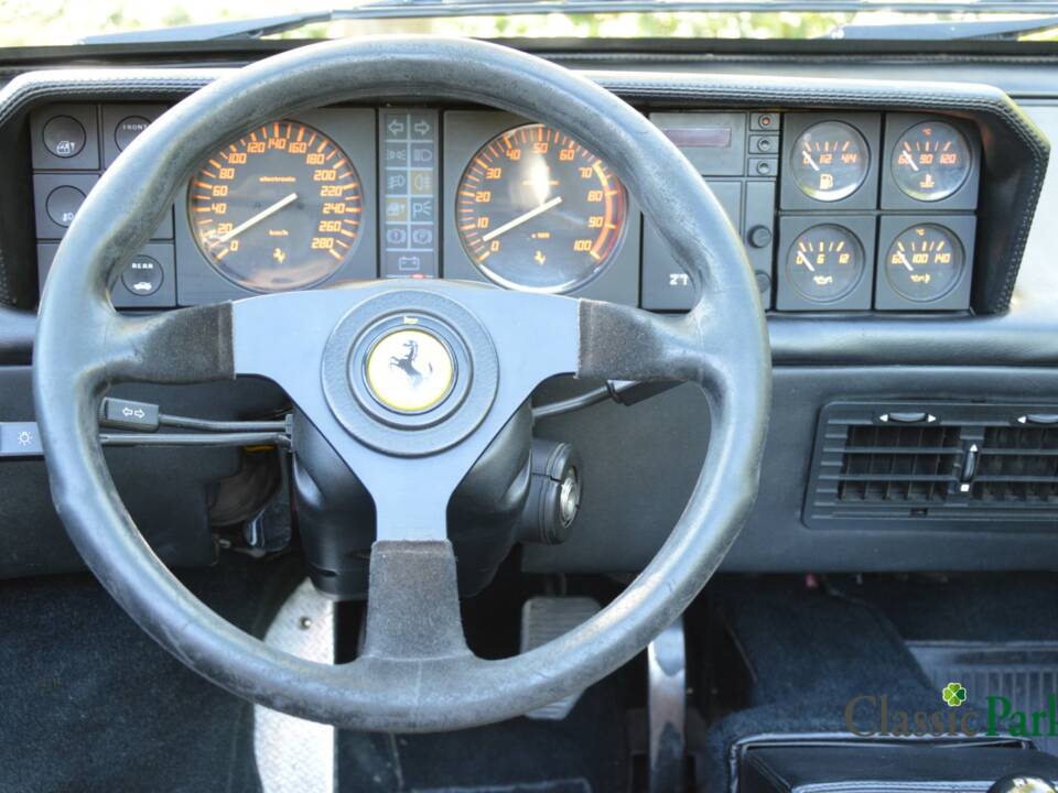 Bild 39/50 von Ferrari Mondial 3.2 (1987)