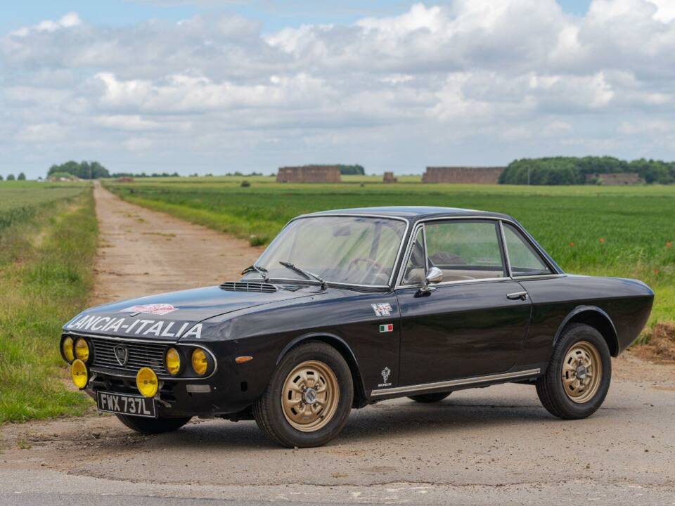 Image 14/21 de Lancia Fulvia Coupe (1973)