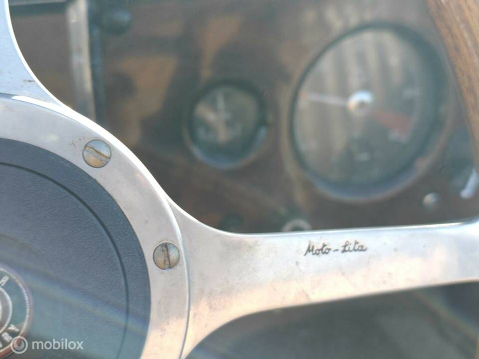 Image 24/48 of Jaguar XK 150 DHC (1960)