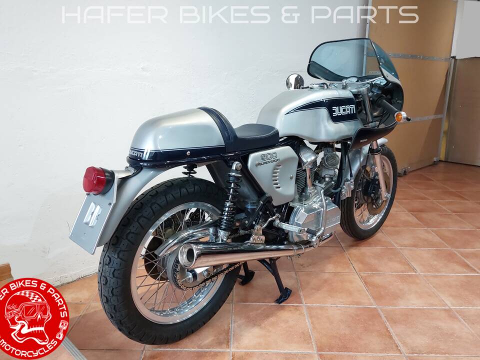 Image 6/37 de Ducati 900 SS (1981)