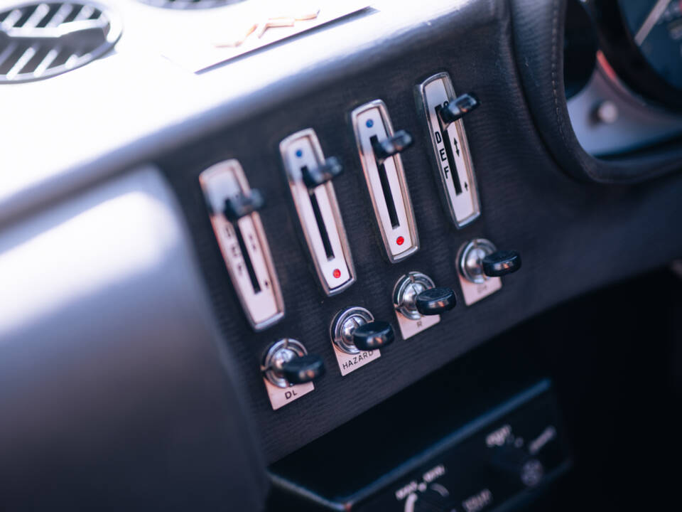 Immagine 20/50 di Ferrari 365 GTB&#x2F;4 Daytona (1973)
