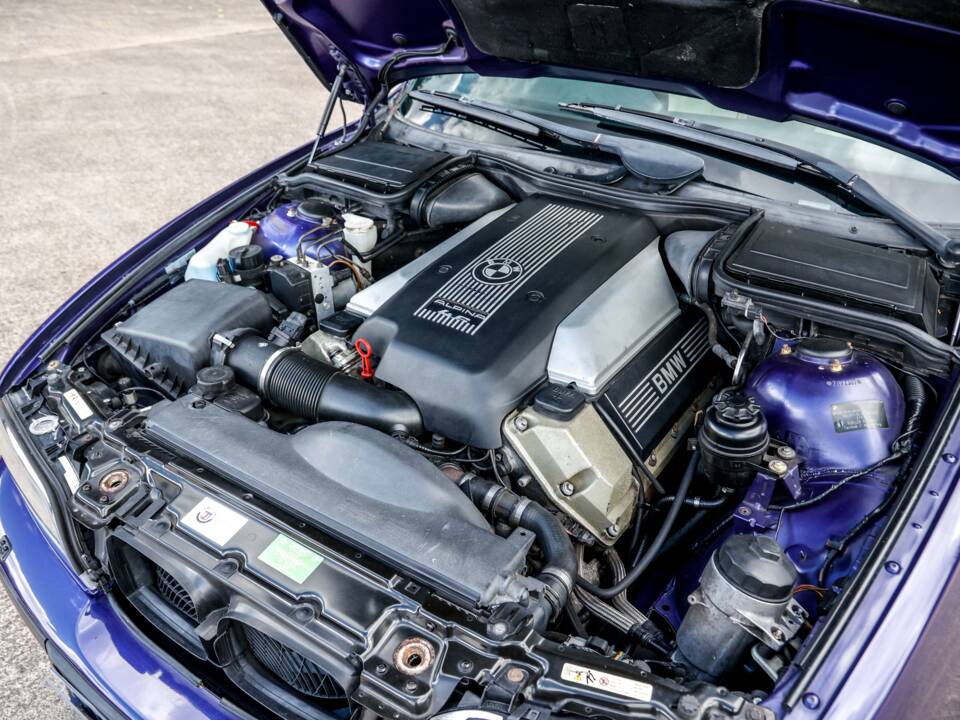 Bild 28/50 von ALPINA B10 V8 (2000)