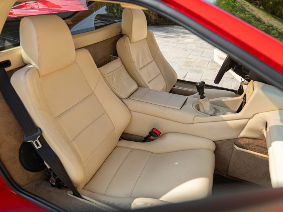 Bild 37/50 von Lotus Esprit Turbo (1993)