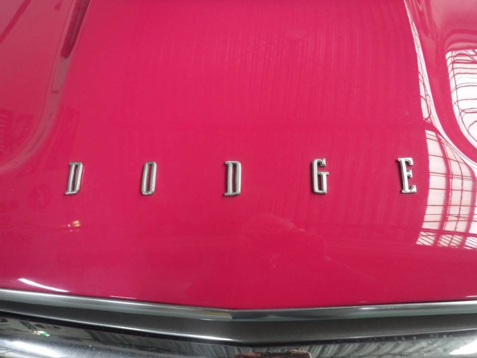 Image 14/50 of Dodge Challenger R&#x2F;T 440 Six-Pack (1970)