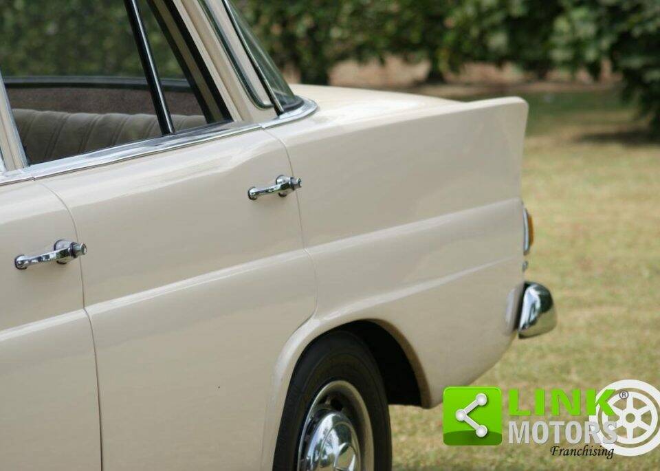 Image 9/10 of Mercedes-Benz 200 D (1967)