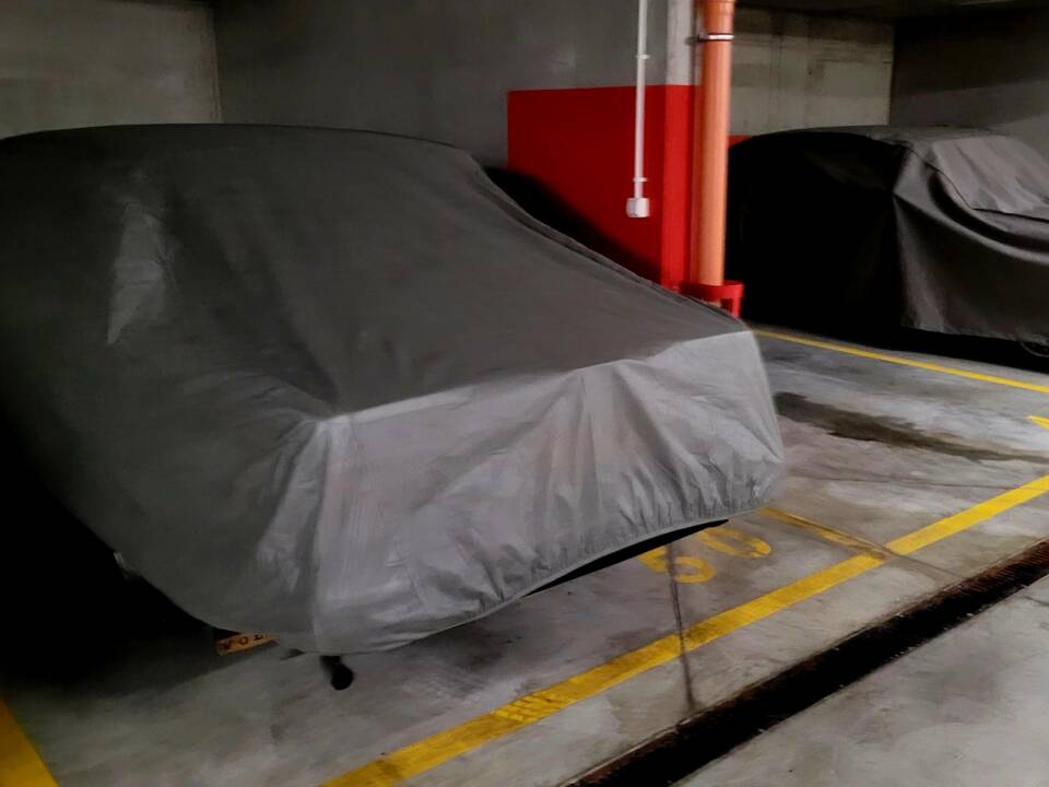 Image 38/38 de Volvo 244 DLS (1977)