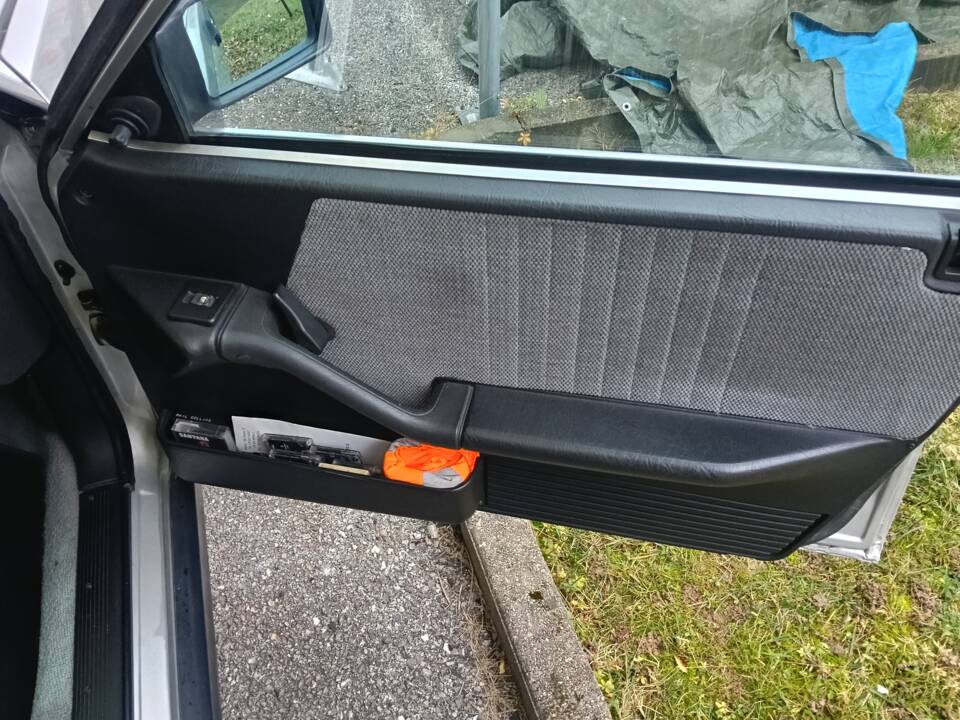 Bild 9/12 von Lancia Prisma 4WD (1987)