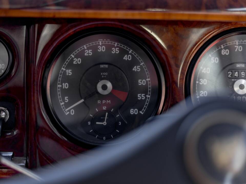 Image 19/33 of Jaguar Type S 3.4 (1968)