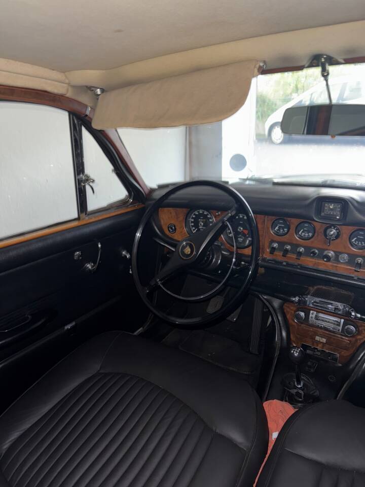 Image 45/51 of Jaguar 420 (1967)