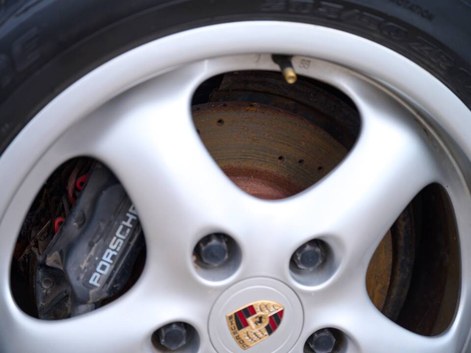 Afbeelding 34/50 van Porsche 911 Carrera 4 (1992)