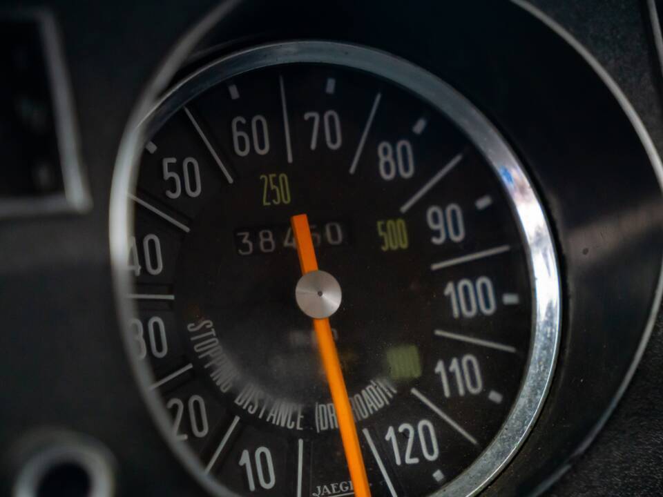 Image 15/24 de Citroën DS 20 A (1973)