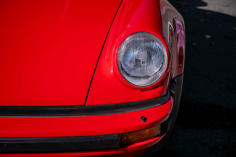 Image 26/38 de Porsche 911 Turbo 3.3 (1980)