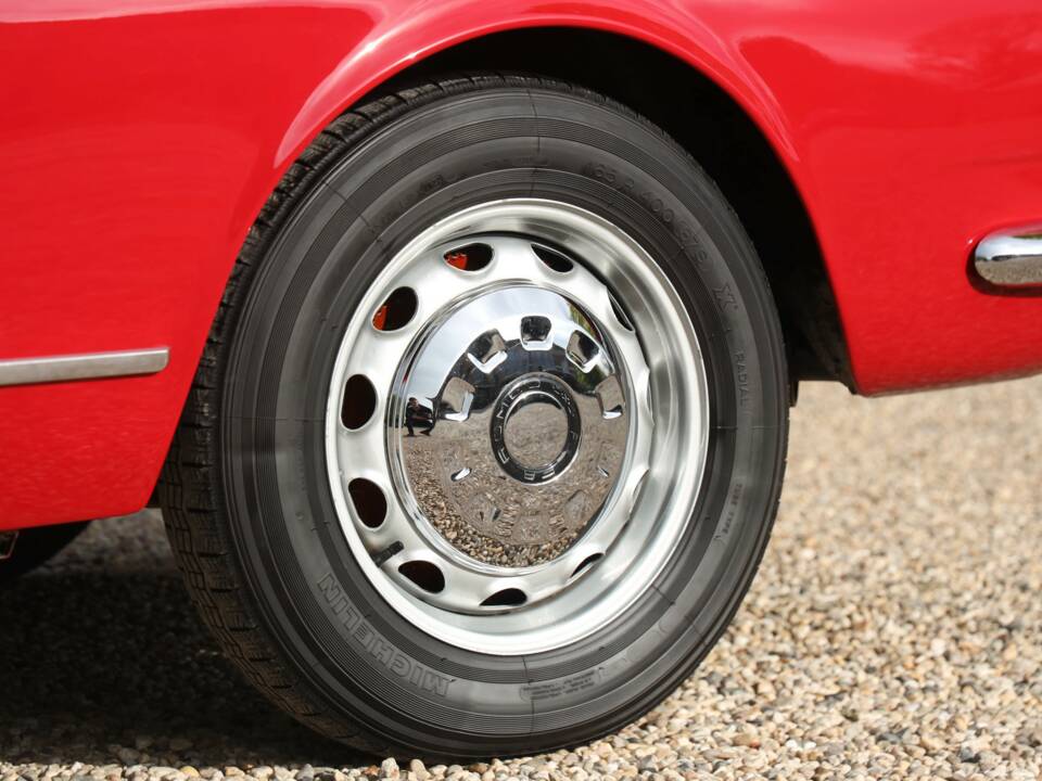 Image 32/50 of Alfa Romeo 2600 Spider (1962)