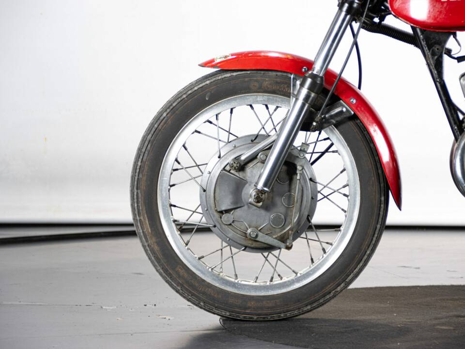 Imagen 9/50 de Kawasaki S2 350 (1972)