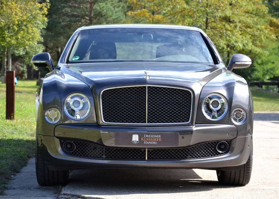 Bild 8/36 von Bentley Mulsanne Speed (2015)