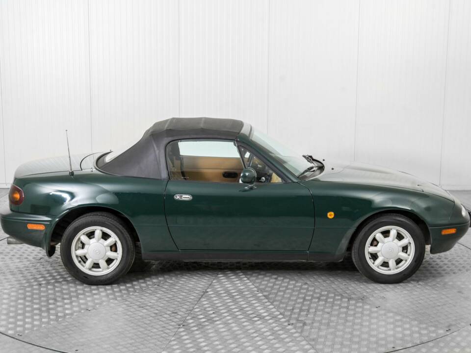 Image 49/50 de Mazda MX-5 1.6 (1993)
