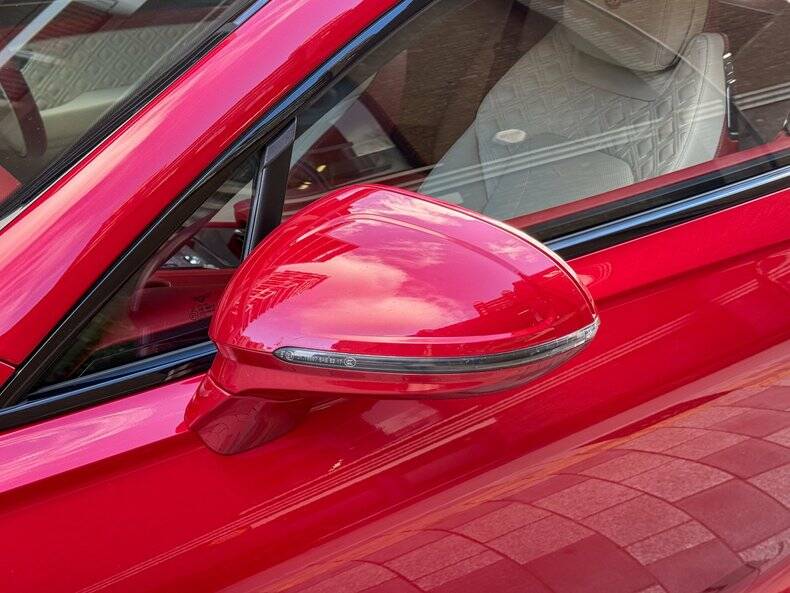 Image 34/44 of Bentley Continental GT V8 (2020)