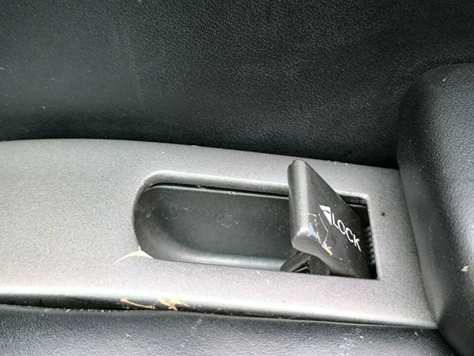 Image 34/50 of Ferrari 456 GT (1994)