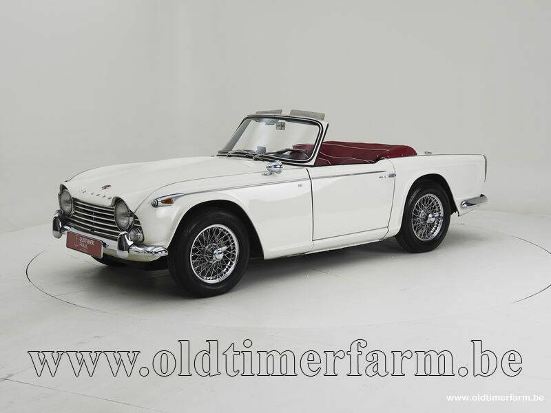 Imagen 1/15 de Triumph TR 4A (1966)