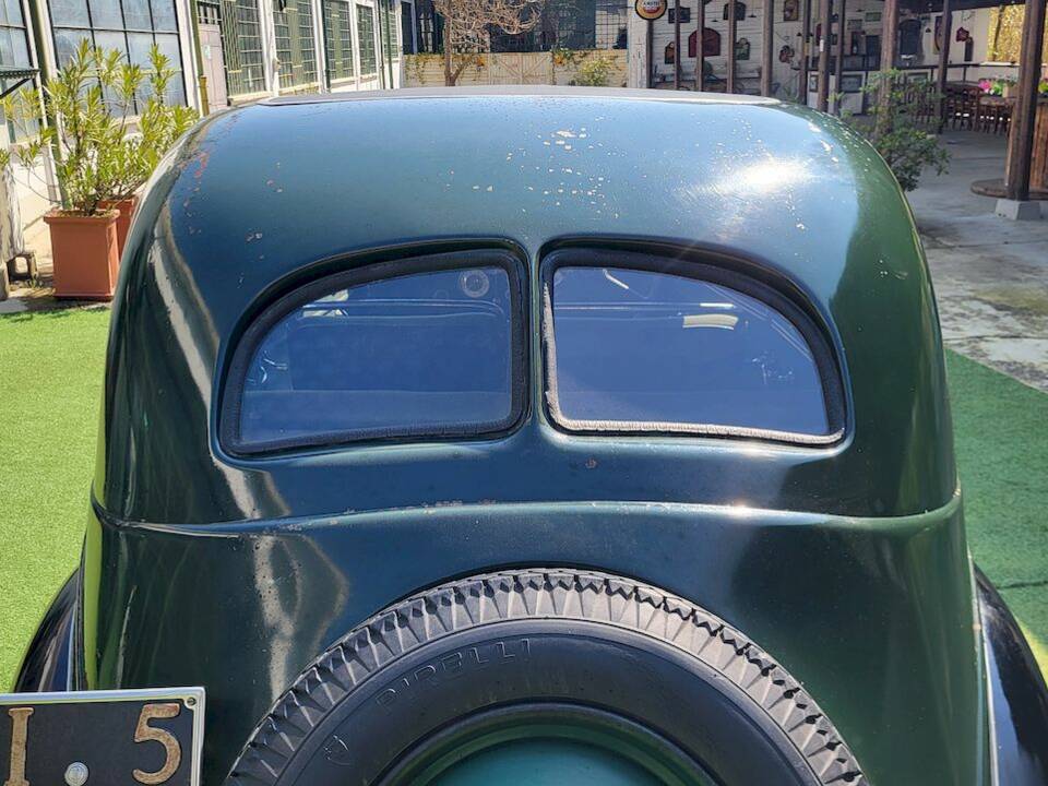 Image 32/75 of FIAT 1500 (1937)