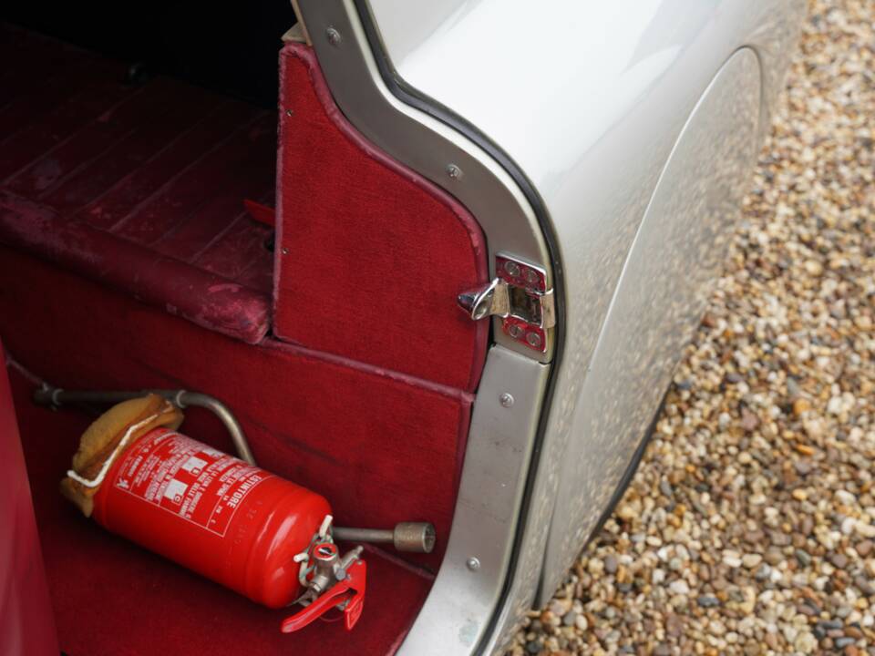 Immagine 38/50 di FIAT 1100 S (1947)