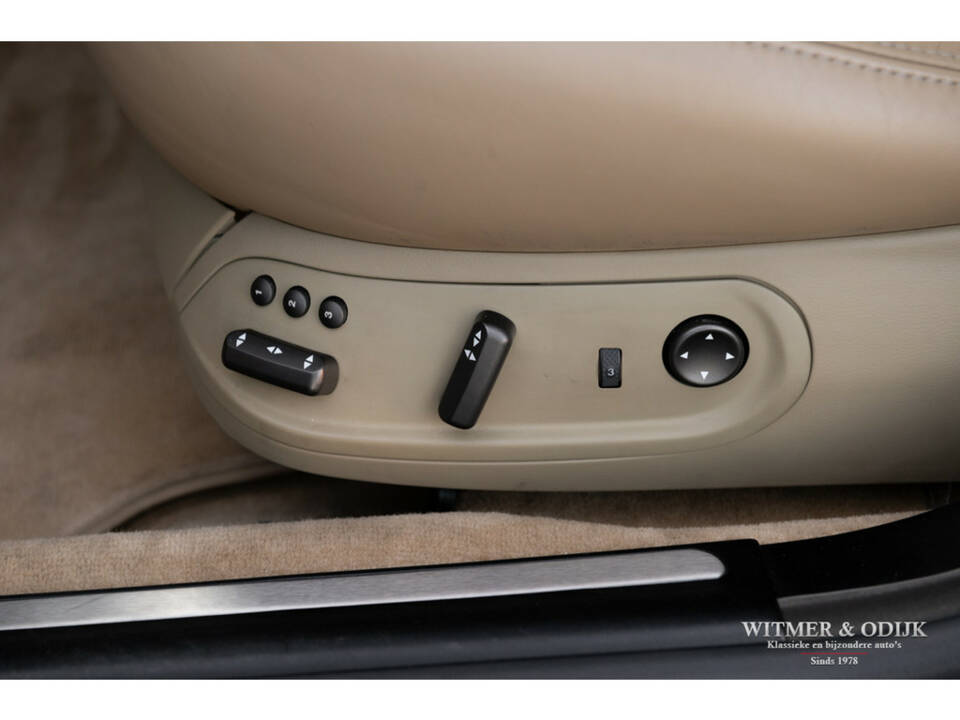 Imagen 16/33 de Lancia Thesis 3.0 V6 (2002)