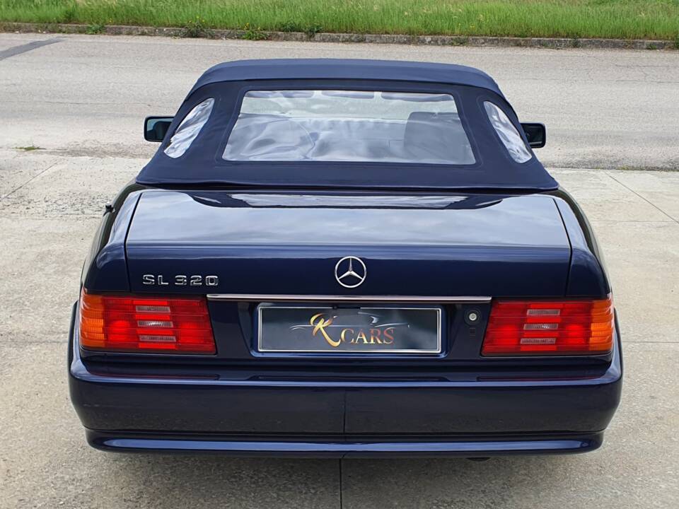 Image 22/43 of Mercedes-Benz SL 320 (1994)