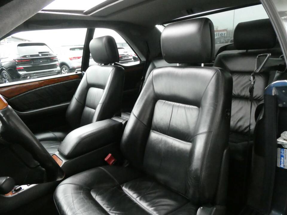 Bild 10/20 von Mercedes-Benz S 420 C (1996)