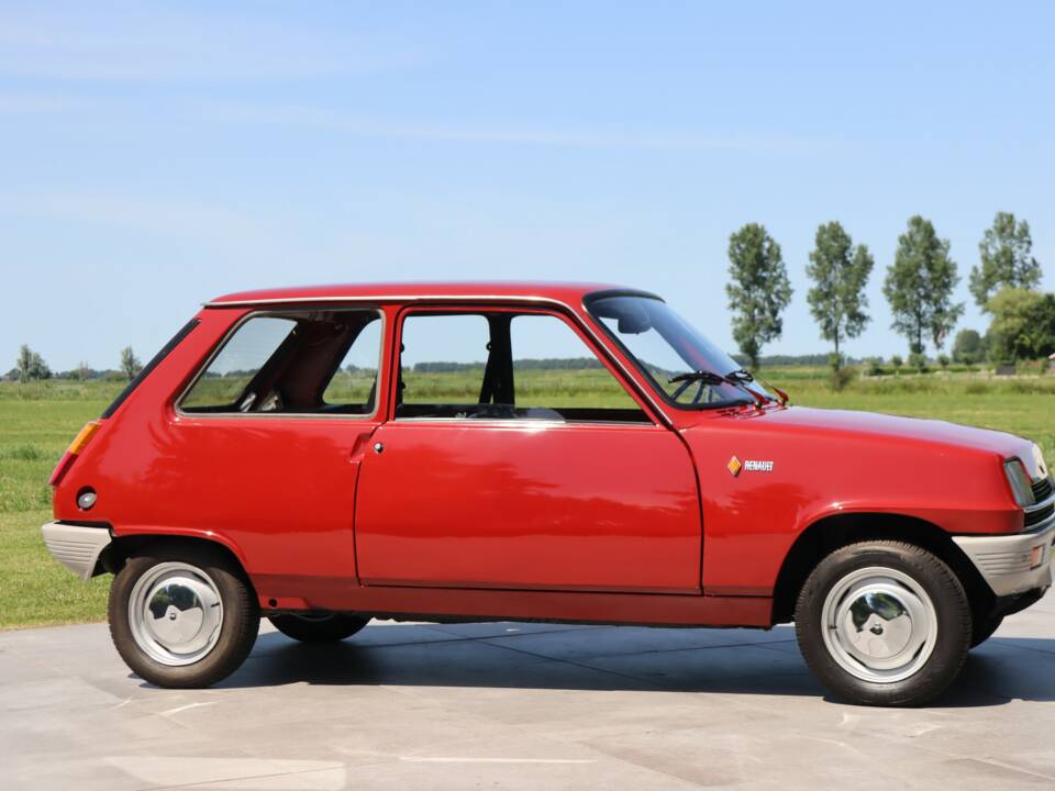 Immagine 31/50 di Renault R 5 L (1973)