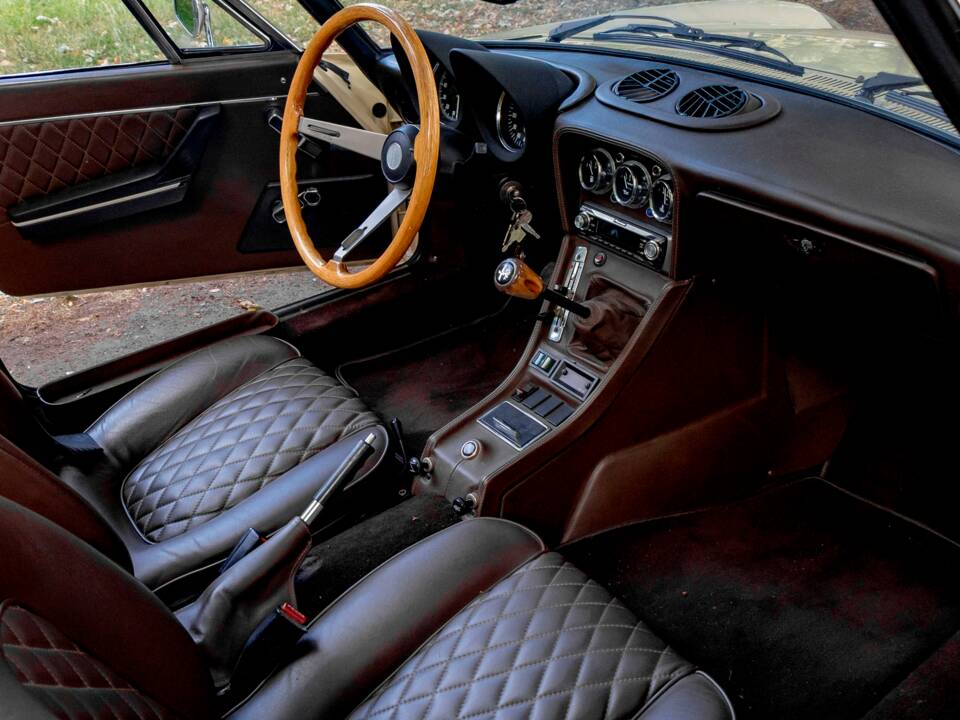 Immagine 6/50 di Alfa Romeo 2000 Spider Veloce (1980)