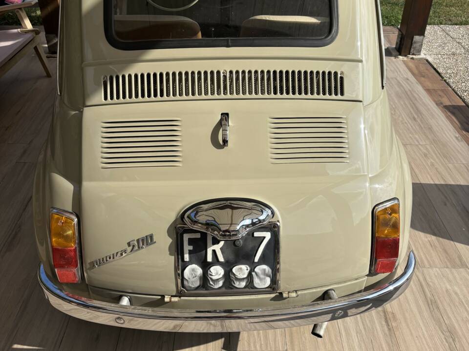 Image 14/23 of FIAT 500 F (1967)