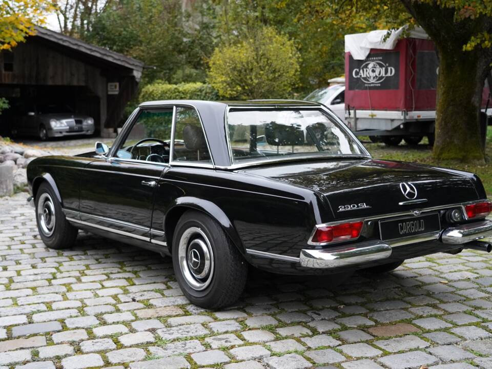 Image 10/12 of Mercedes-Benz 230 SL (1964)