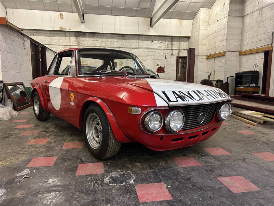 Bild 31/56 von Lancia Fulvia Coupe (1968)
