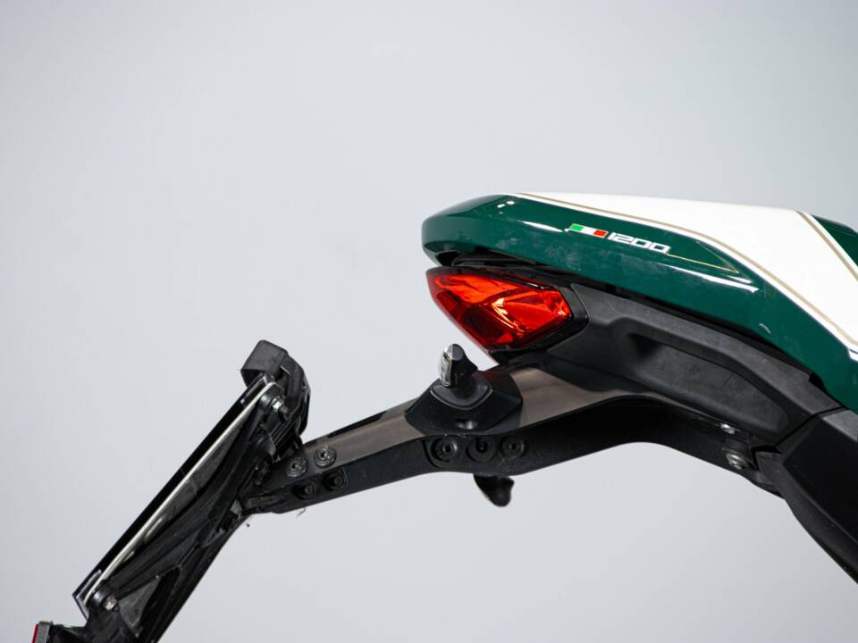 Bild 8/50 von Ducati DUMMY (2018)