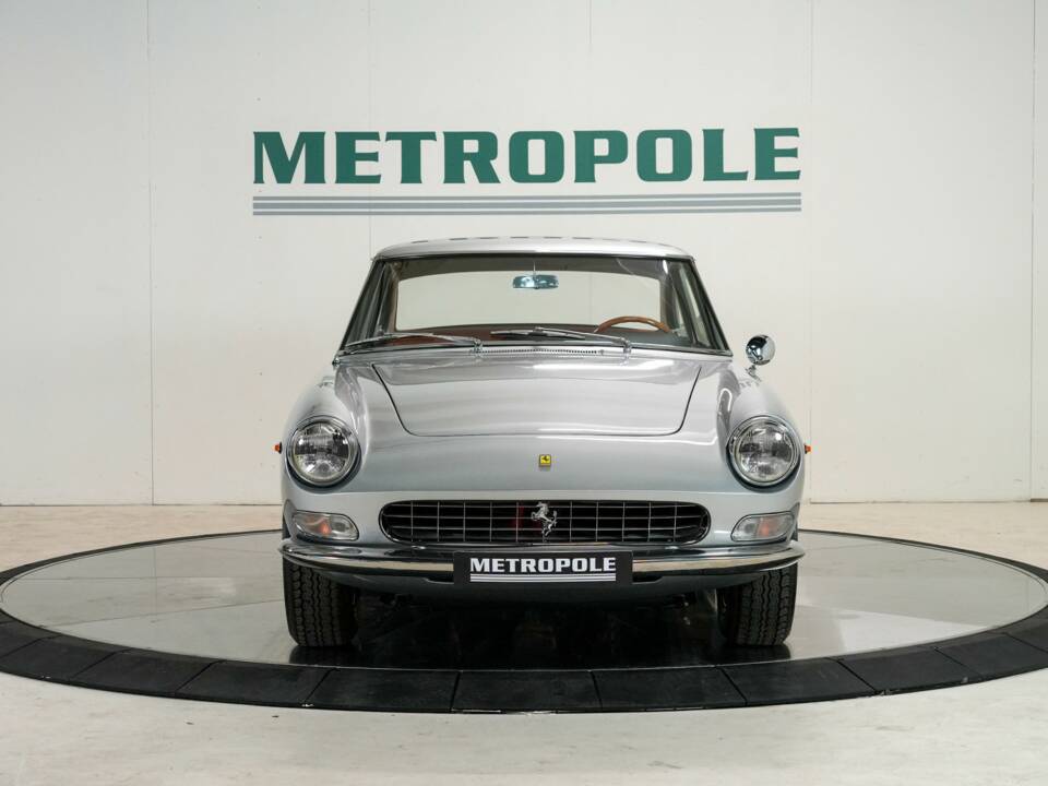 Bild 15/50 von Ferrari 330 GT (1965)